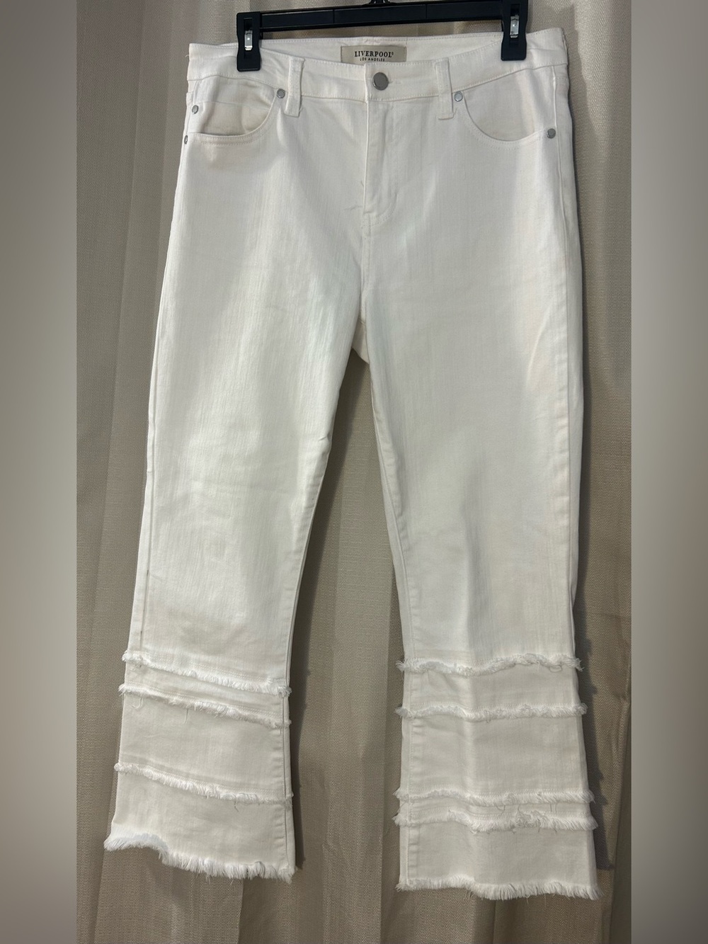 Liverpool Los Angeles Hannah Layered Frayed Crop Flare
Jeans